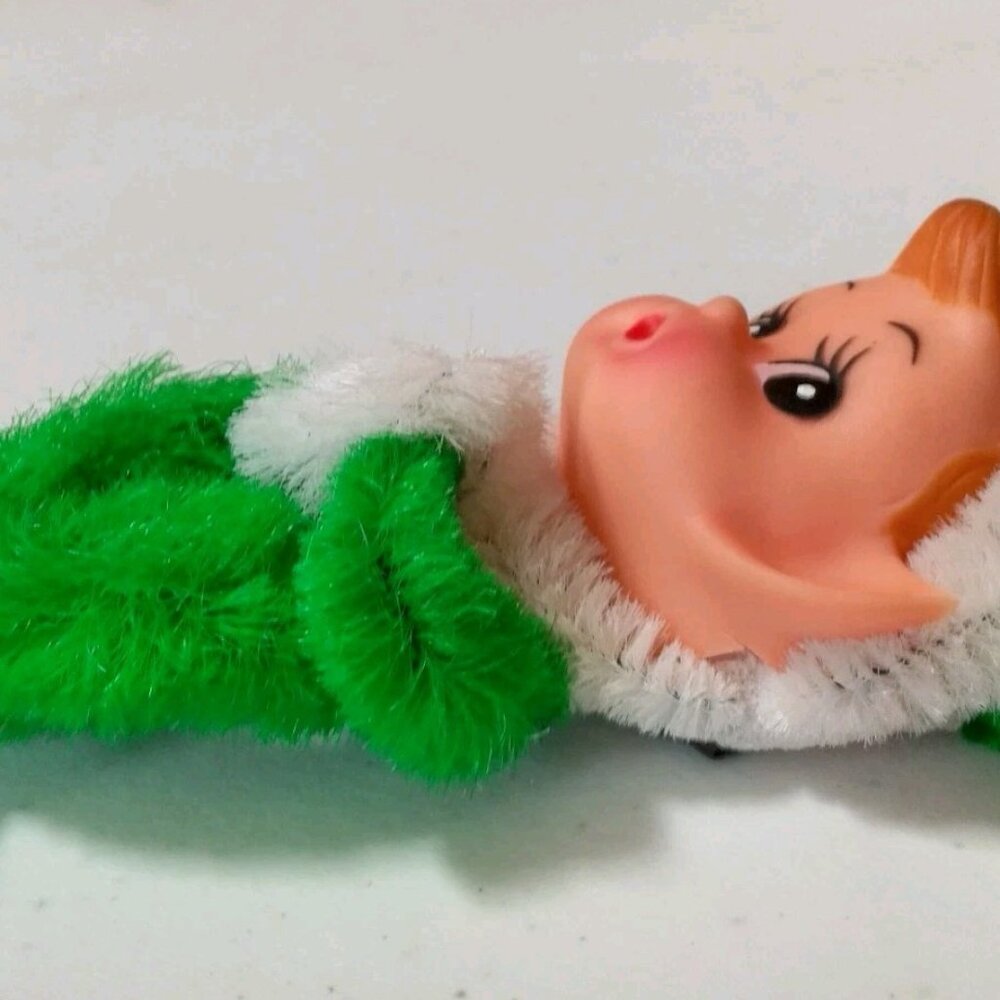 Vintage Handmade Pixie Elf Fridge Magnet Rubber Face Green Decor Kitschy - Picture 2 of 14
